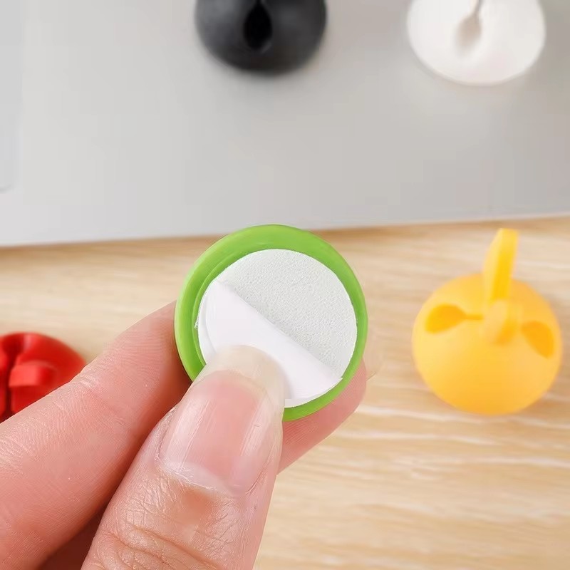 Cute Rabbit Ear Cable Manager  - đánh giá và giá Car Cable Organizer